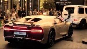 Dubai Luxury Car Scene Lifestyle, and Social Media
