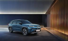 New Maruti Victoris Price , Features Review & Specs